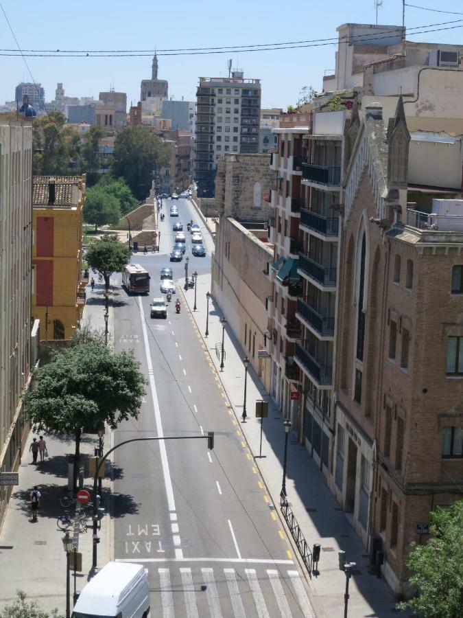 شقة فالنسيا  في Olympia Flats المظهر الخارجي الصورة